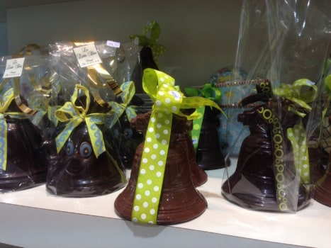 Easter in France - Cloche de Pâques